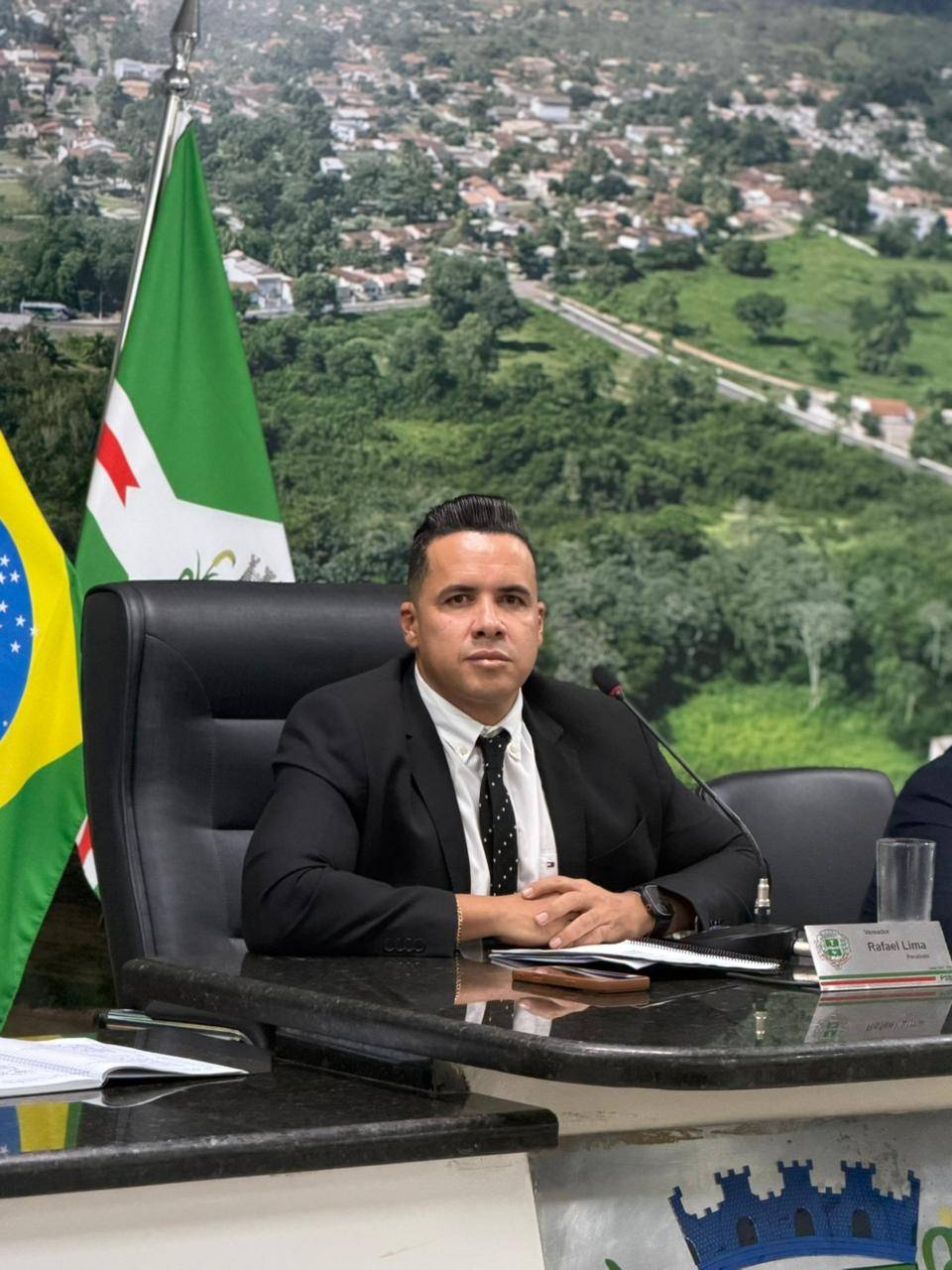 Rafael Lima abre 2026 com discurso firme e marca início do ano legislativo em Leverger; <span class=